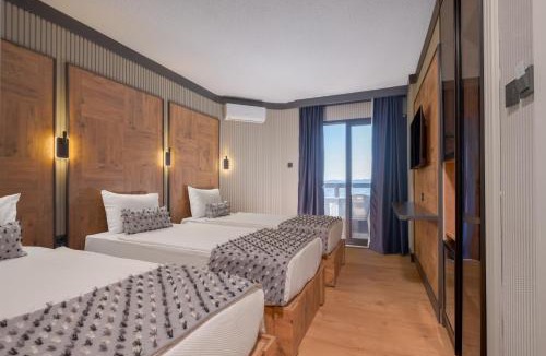 Kadnlar Denizi Mahallesi Hotel | Jura Hotels Ada Beach Kuşadası