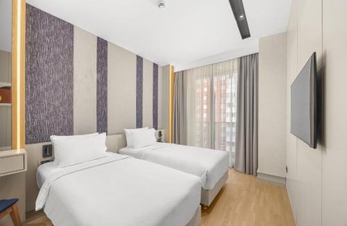 Esenyurt Hotel | Holiday Inn Istanbul - Beylikduzu by IHG