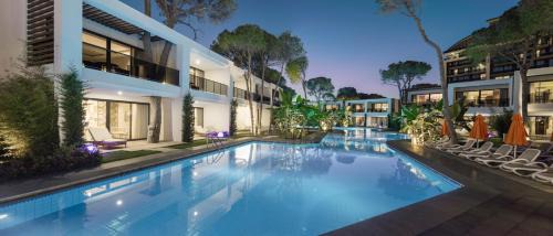 Kundu Hotel | Trendy Lara