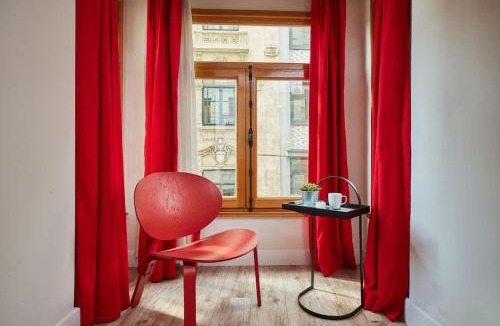 Asmali Mescit Apartment | Stunning 2BR 1 Min Metro&Galata