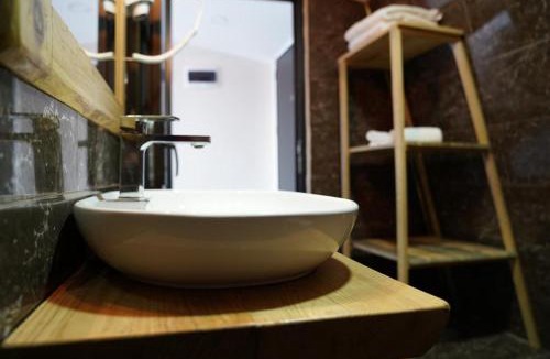 Lapseki Hotel | Astroia Butik Otel&Bilim Kampı
