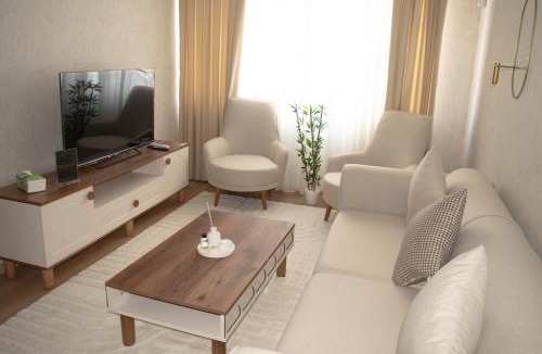 Esenyurt Apartment | Luxe Suite AY38
