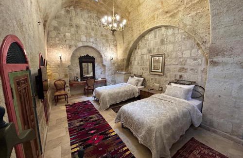 Urgup Bed & Breakfast | 1860 KADIEVİ Suites & houses
