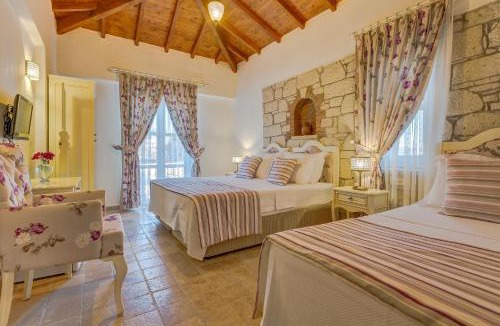 Tokoglu Hotel | AlaNarin Konak