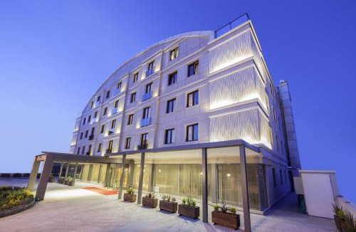 Sekerpinar Hotel | Lamec Hotel Business