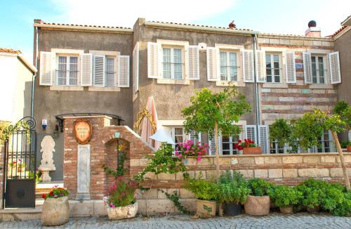 Tokoglu Hotel | Alacati Kostem Hotel - Special Category