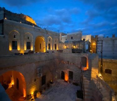 Artuklu Hotel | Dara Konagı