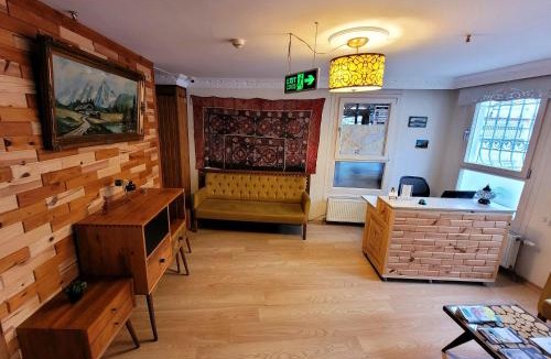 Kumkapi Bed & Breakfast | Masif House