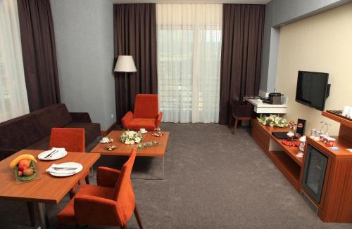 Sekerpinar Hotel | Wyndham Istanbul Asia Airport