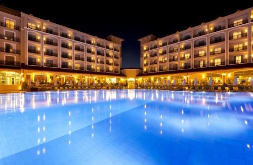 Side Resort | Paloma Oceana