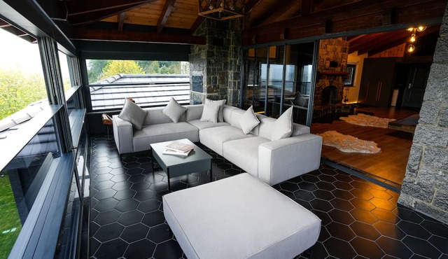 Cathan Art Hotel in Pazar
