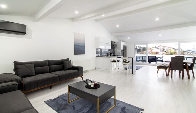 Bosphorus Terrace Flat 4 Min to Ortakoy Sq