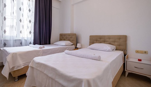 NEW FURNITURE ON THE SITE WITH A POOL NEAR THE SEA in Antalya