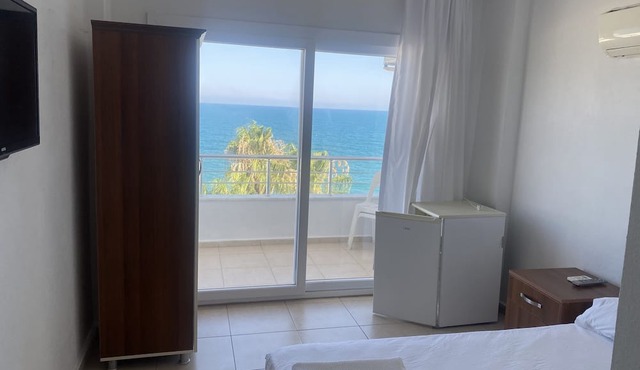 OTEL CAN in Erdemli