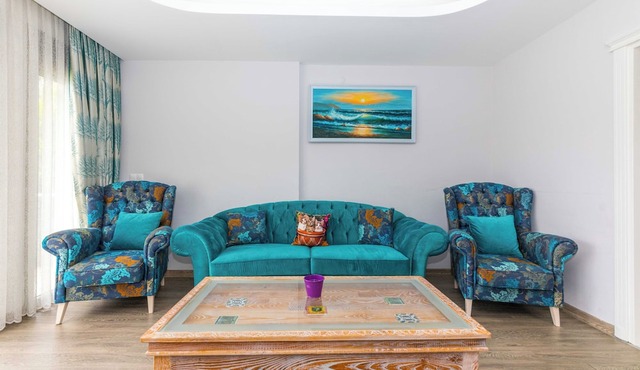 Gunes Villa 2 İcmeler