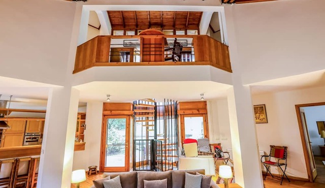 Spacious Private Villa with Pool in Sile