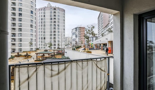 Sleek Flat with Tuzla Balcony in Istanbul