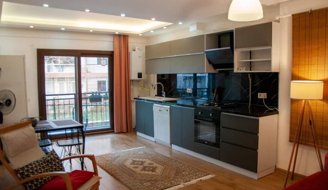 Lovely and Comfy Flat near Sea in Karsiyaka Izmir in Izmir