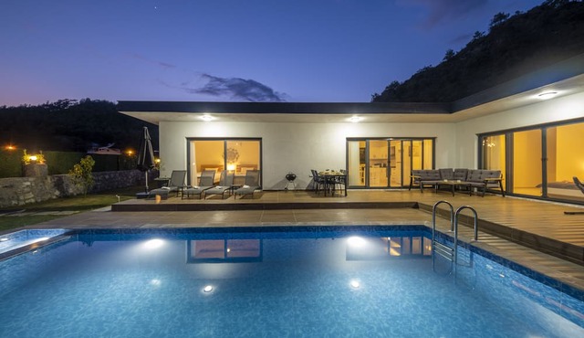 Villa Aloha by Tatil Premium in Inlice