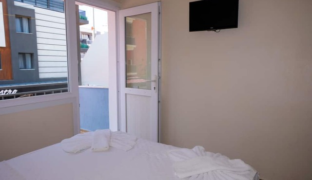 Ileri Otel Gumuldur in Menderes