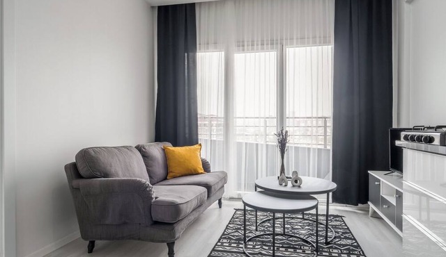 Convenient and Modern Flat in Central Beylikduzu