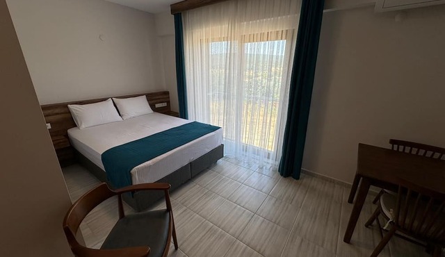 Troilus Park House Hotel in Eceabat