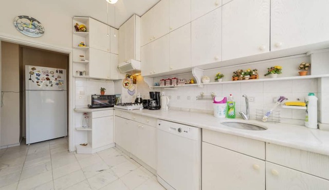 Flat w Balcony Fireplace 5 min to Beach in Antalya in Antalya