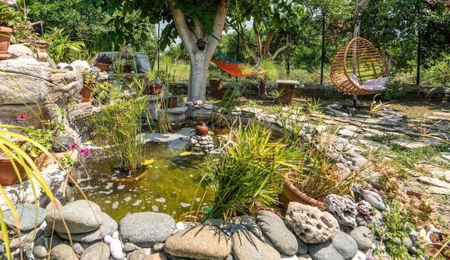 Vacation Flat w Garden Patio BBQ in Dogusbelen