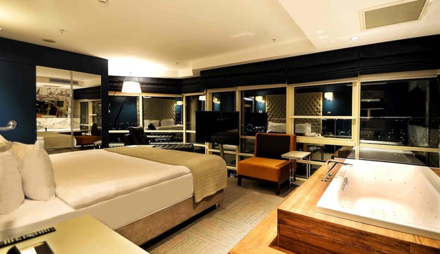 Ramada Encore by Wyndham Izmir in Izmir