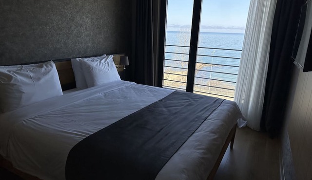 Şehrar Suit Hotel in Surmene