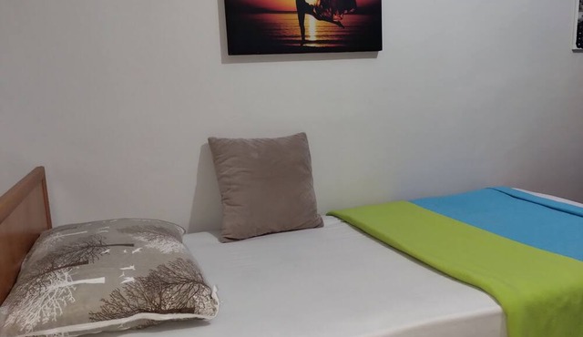 Private Room / Shared Bathroom Feeling At Home. stanbul Center. Metro & Metrobus in Istanbul