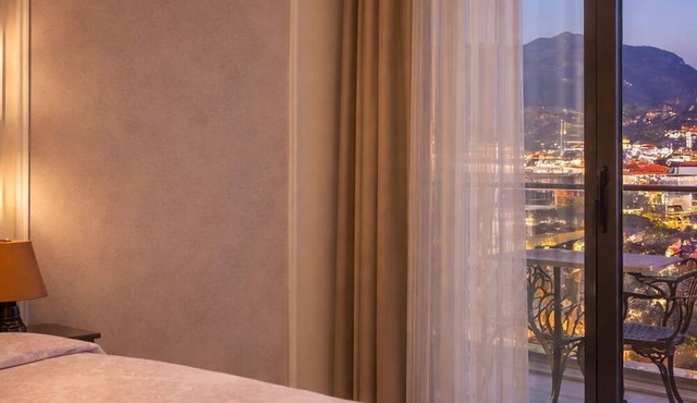 Lion Park Suites & Residence Hotel in Aydin