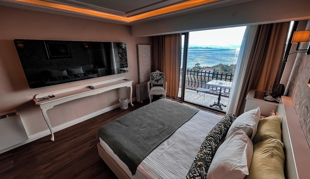 Assos Longevity Hotel in Ayvacik