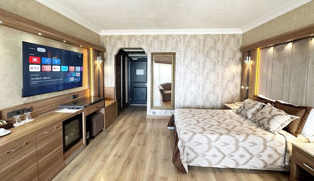 Laur Hotels Experience & Elegance in Didim