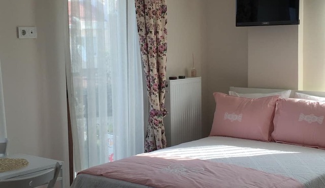 Ede Apart Hotel in Ezine