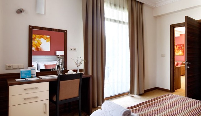 Obam Termal Resort Otel & Spa in Sindirgi
