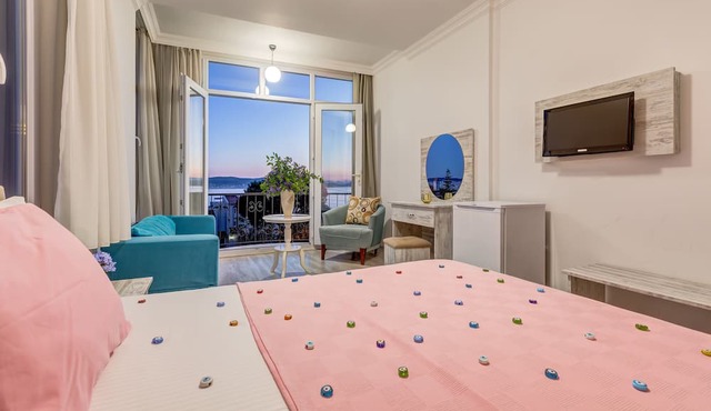 Cunda Nefes Hotel in Ayvalik