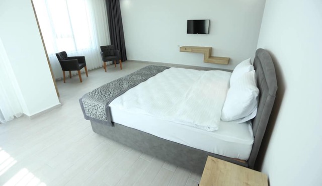 Rota 17 Otel in Lapseki
