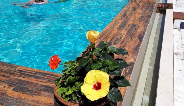 Beautiful 2 bedroom flat, with sea view. in Izmir