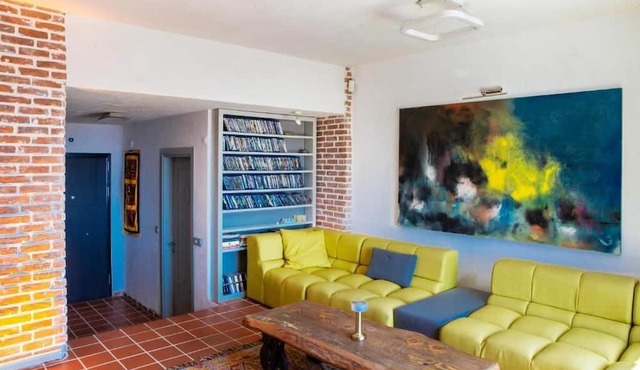 Bodrumda Deniz Manzaralı 3 Odalı Villa