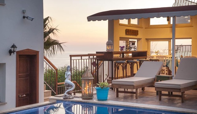 Sunset Villa Hotel in Kas