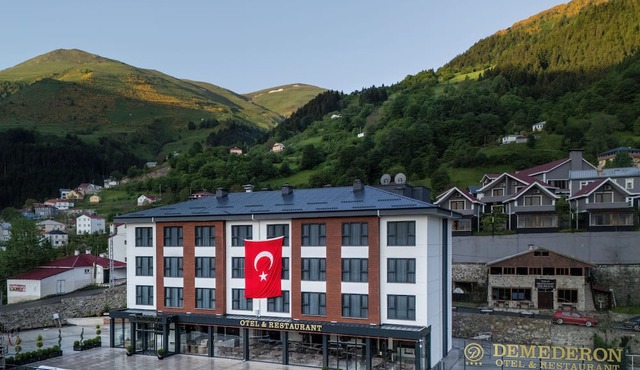 DEMEDERON HOTEL in Macka
