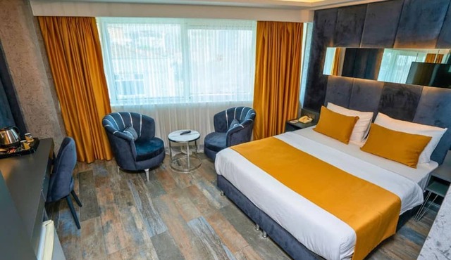 216 Silver Suite in Tuzla