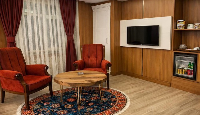 Emirtimes Hotel & Spa Tuzla in Tuzla