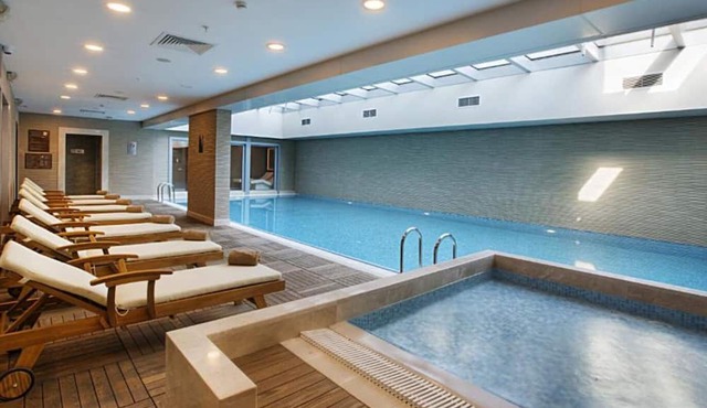 Click me to get offer.</x> in Istanbul