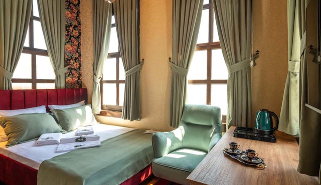 Araz White House in Mudanya