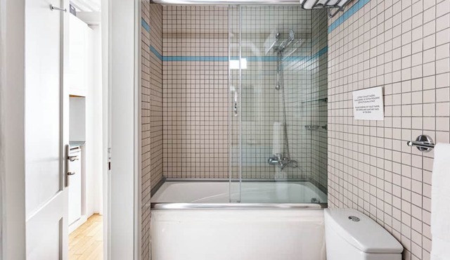 Designed spaciouse townhouse in the best area- special for nighlife lovers group in Provincia de Estambul