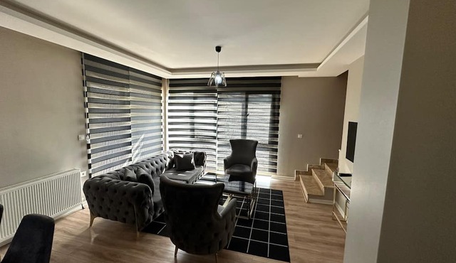 Ef Suit in Ankara