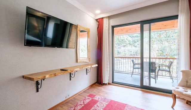 Bağdat Resort Otel in Karamürsel