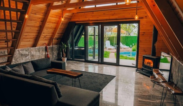 Sapanca Grand Bungalov in Basiskele